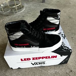 Led Zeppelin X Vans Sk8 Hi. Size 4.5 M 6 WM
